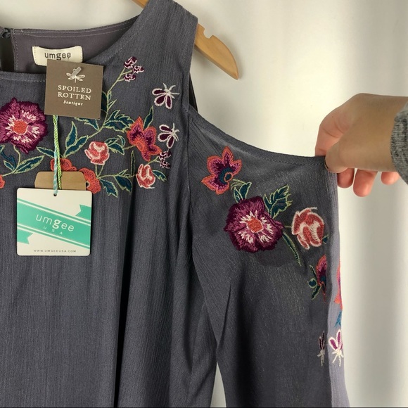 Umgee Floral Embroidered Angel Sleeve Mini Dress - Gray Size Small - Picture 4 of 9